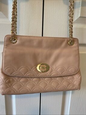 Vincis Bench Paris Blush Pink Quilted Chain Shoulder Bag Gold Hardware